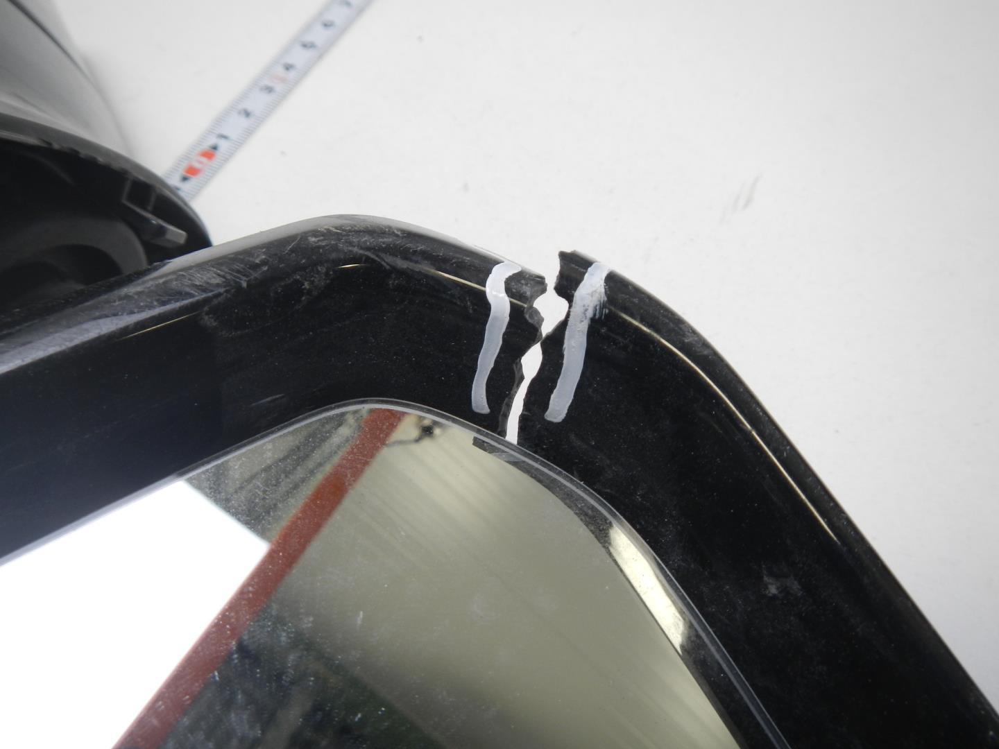 Зеркало правое электрическое