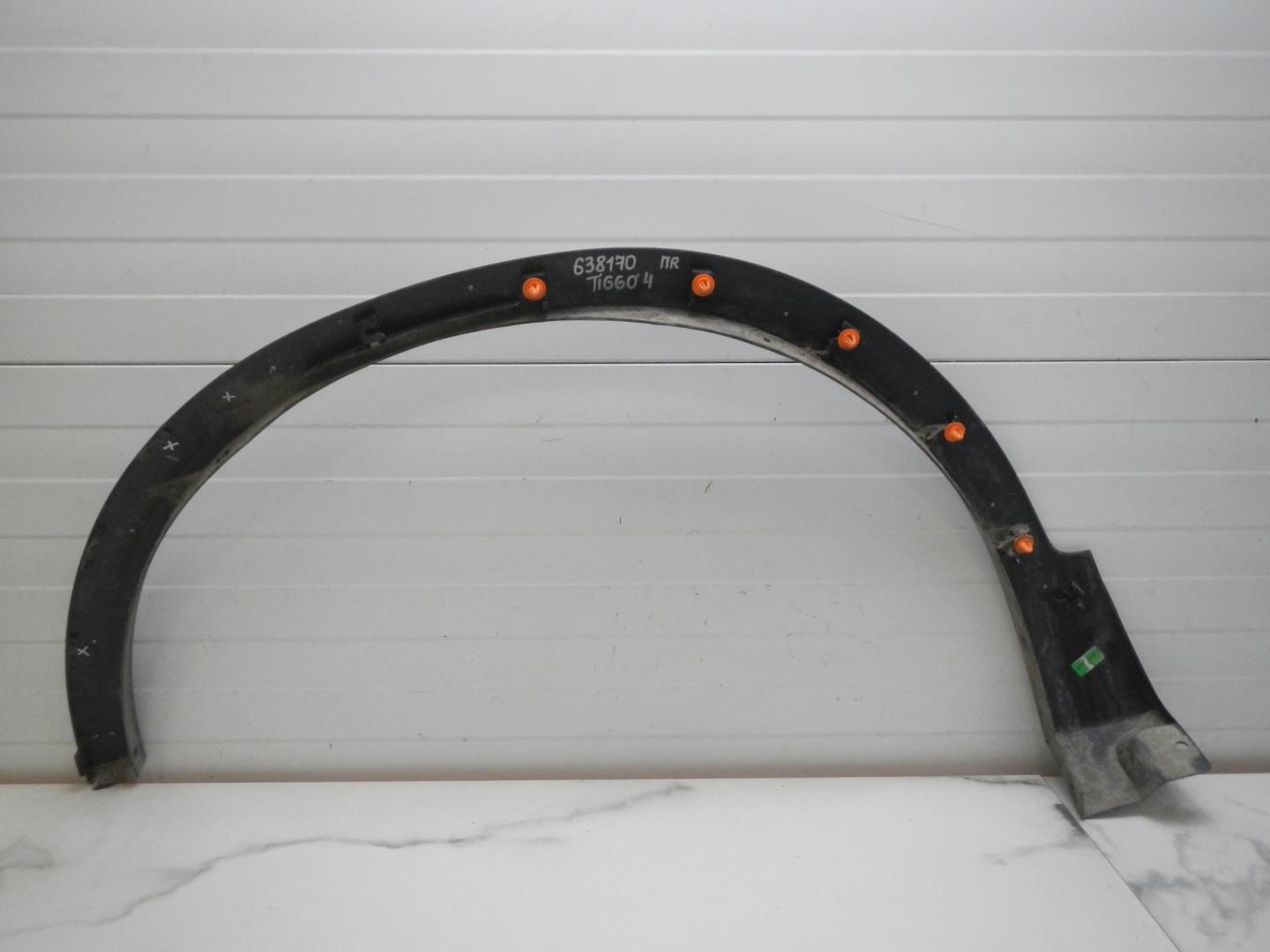 Накладка на крыло