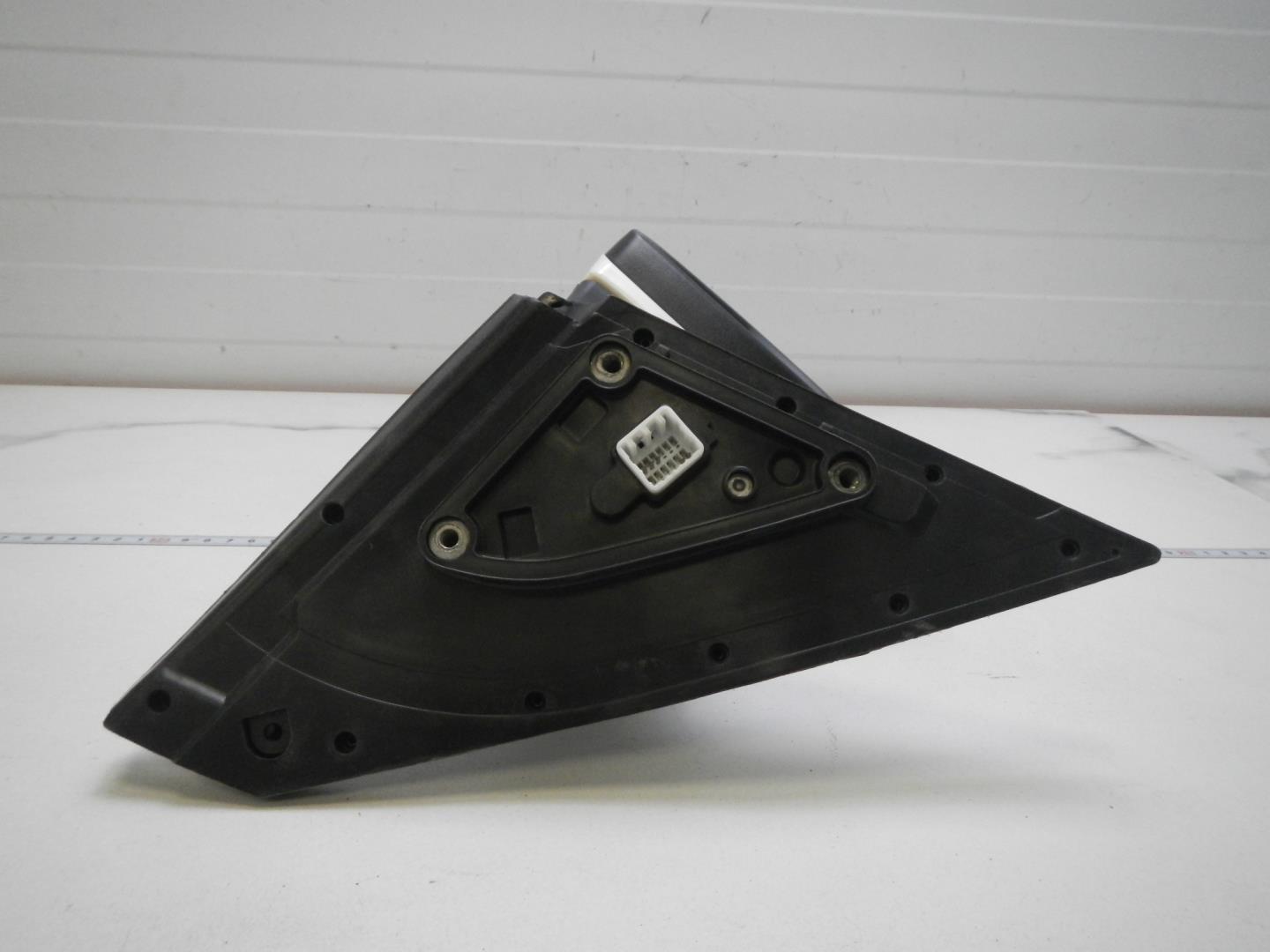 Зеркало левое электрическое