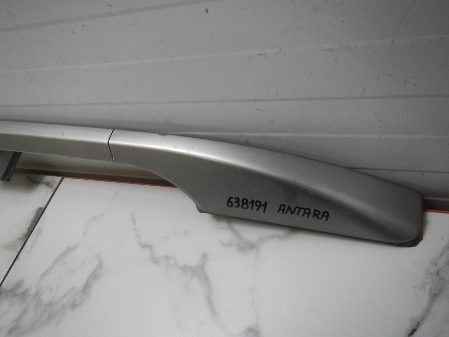 Рейлинг (релинг) левый (планка на крышу)