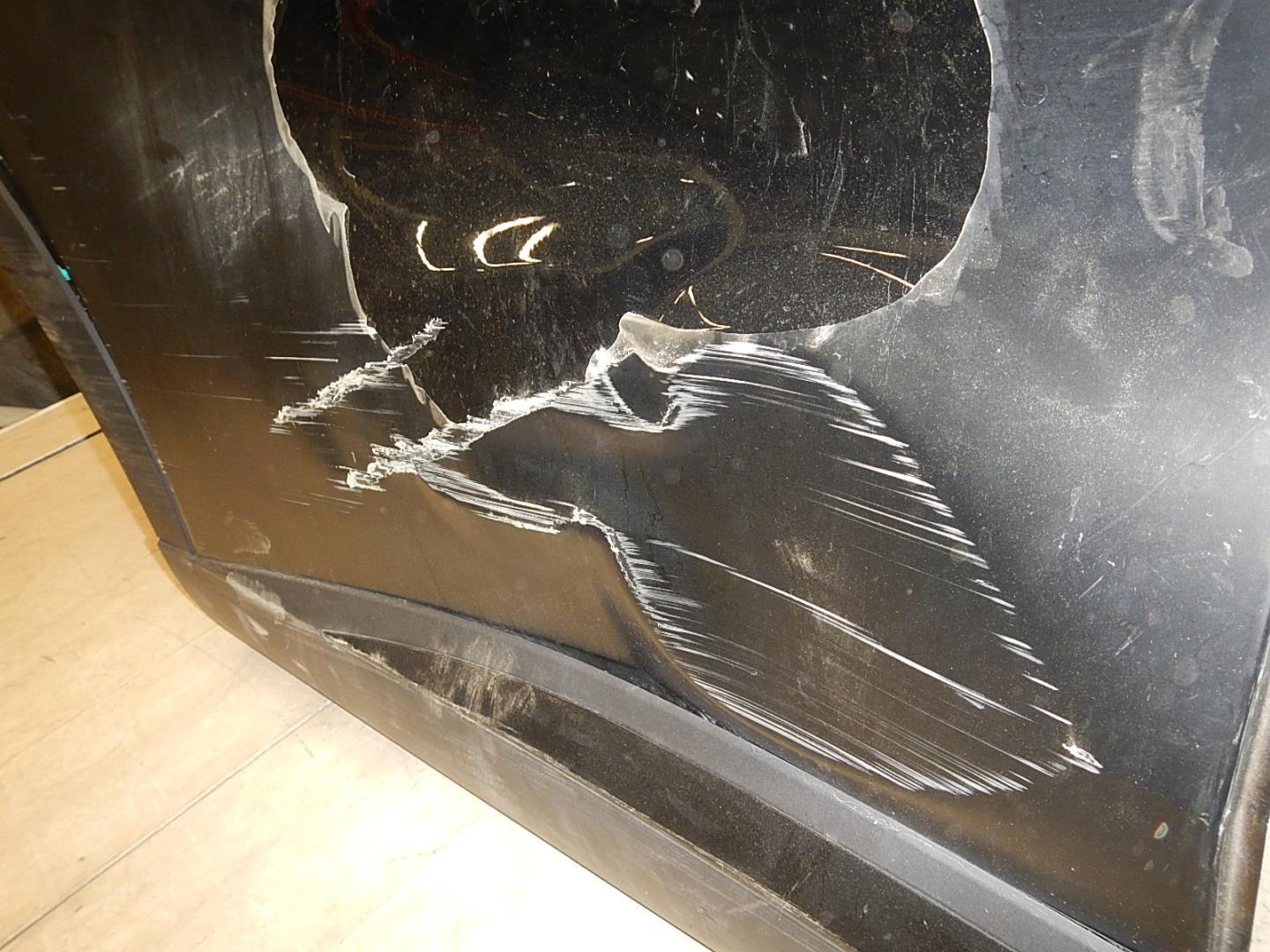 Дверь задняя правая