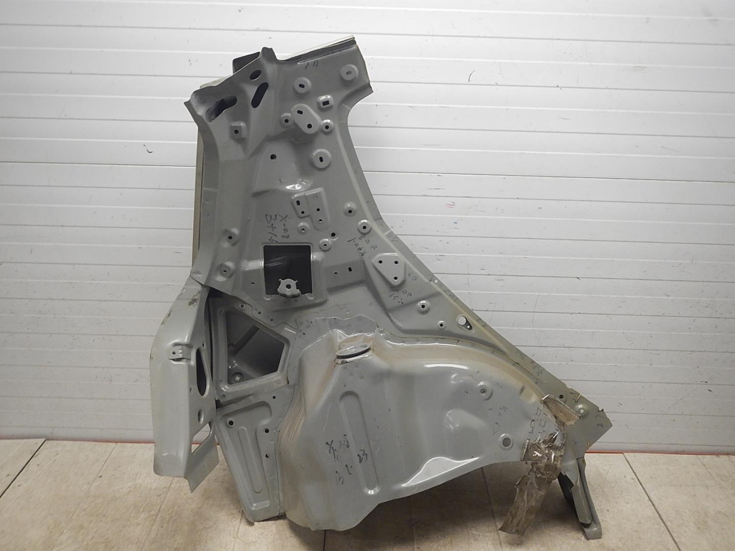 Крыло заднее левое