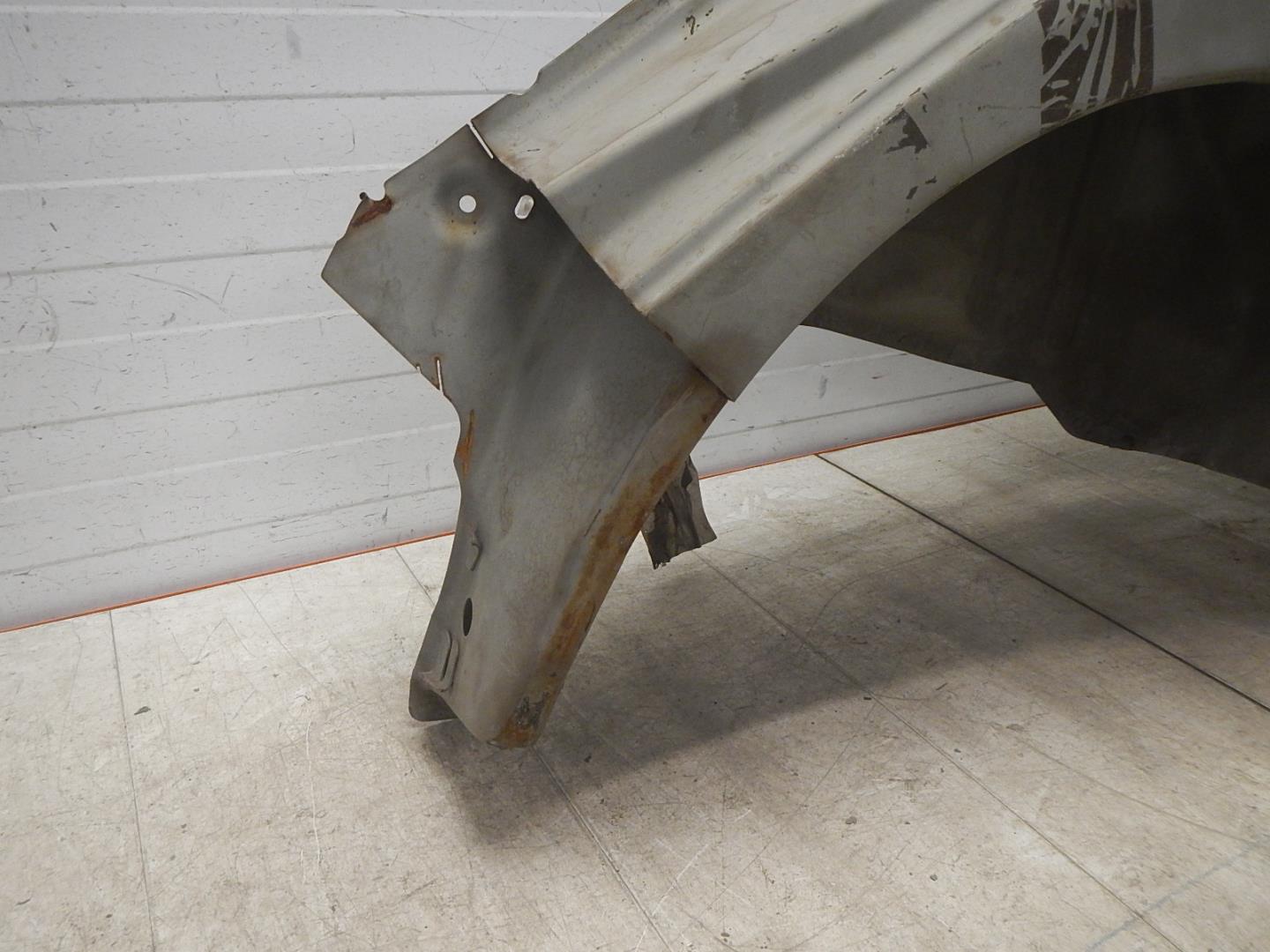 Крыло заднее левое