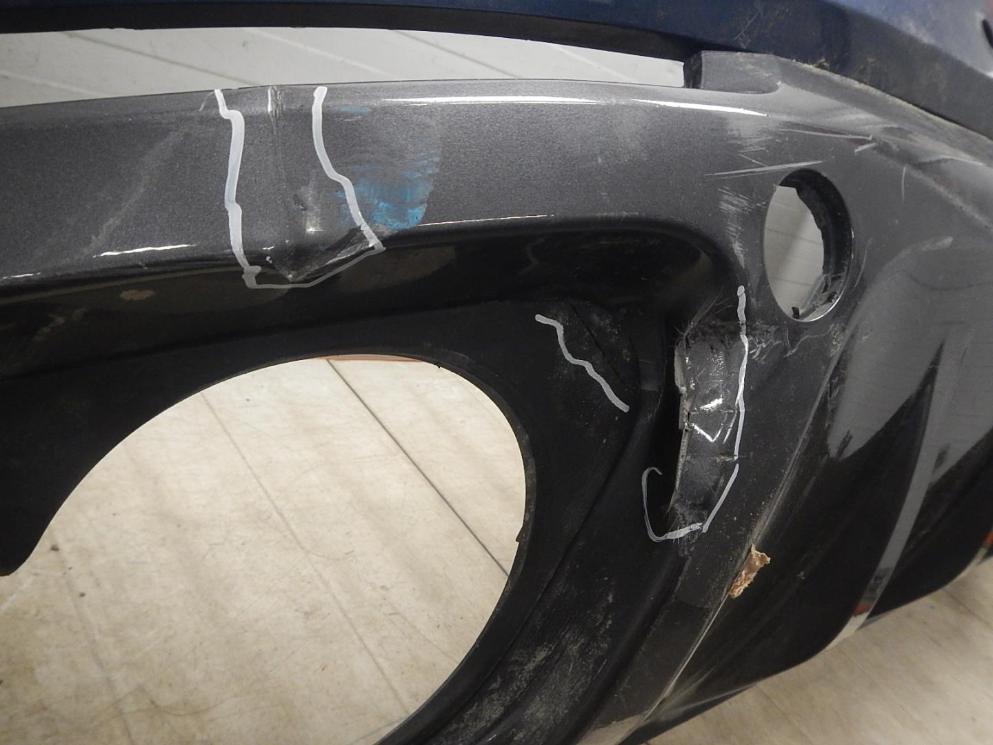 Бампер задний