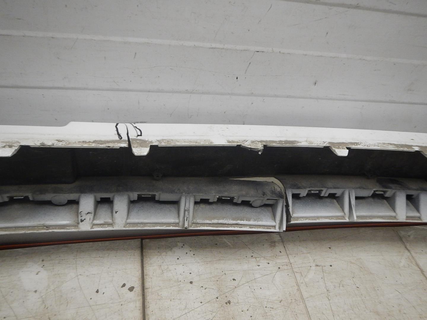 Бампер передний