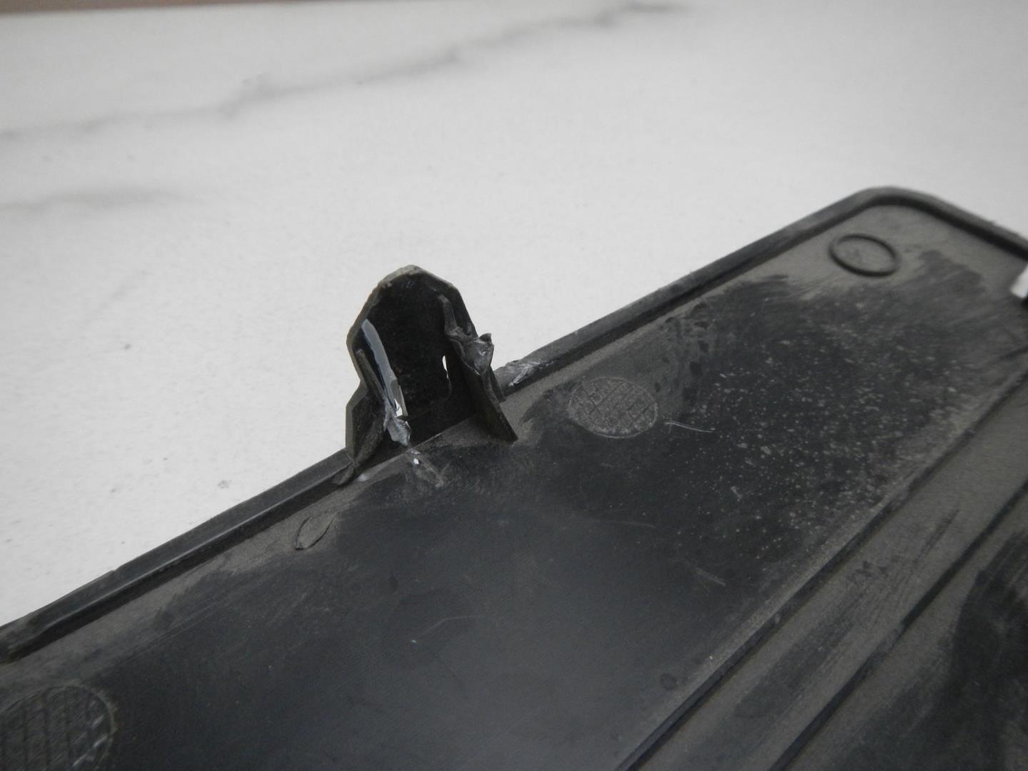 Крышка аккумулятора