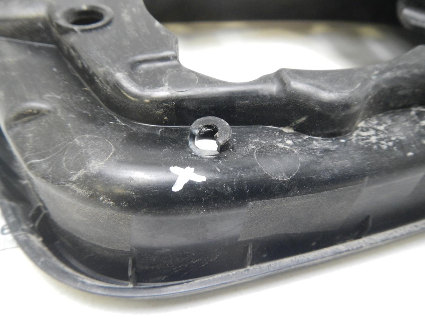 Рамка зеркала левого