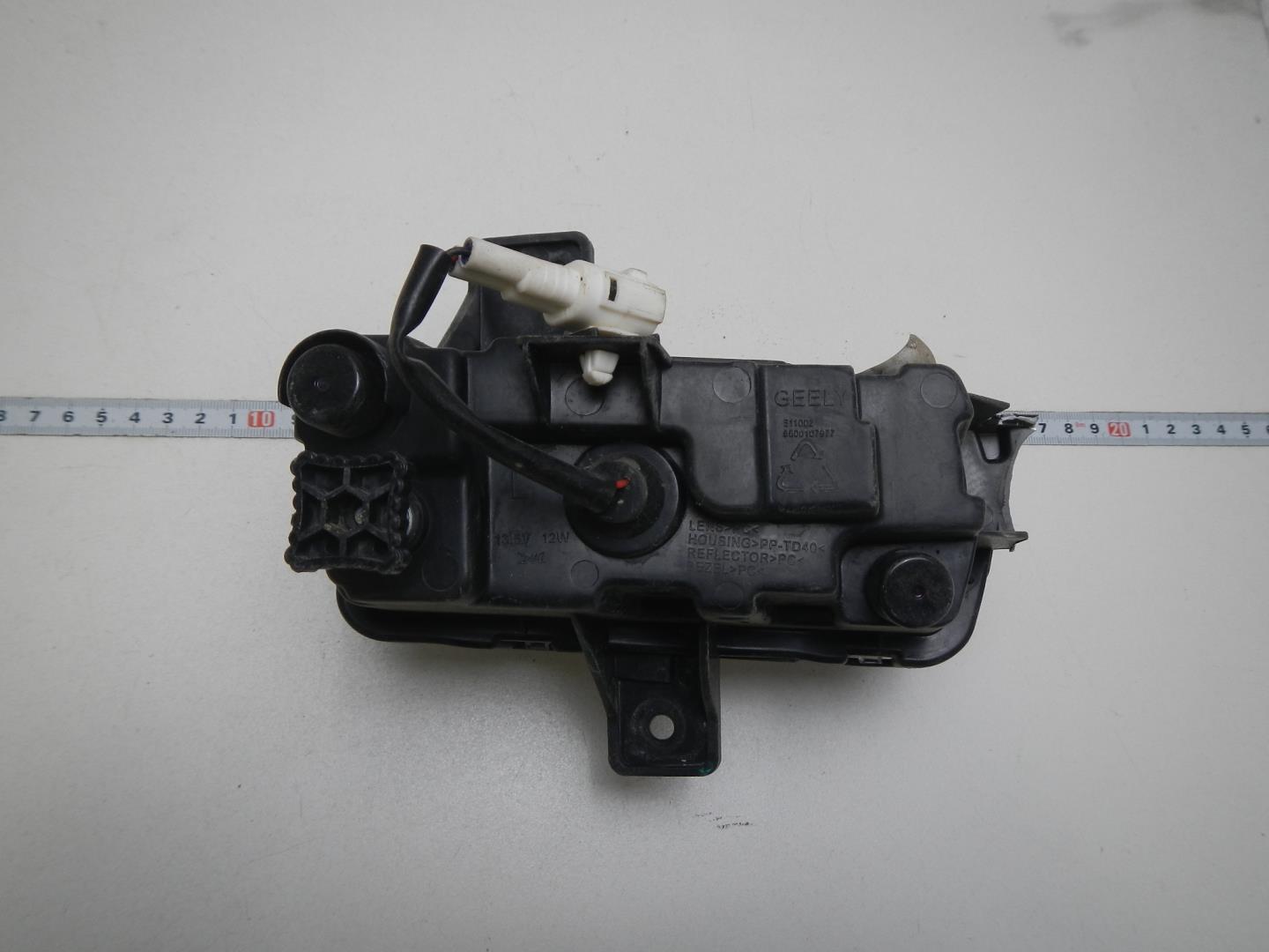 Фара противотуманная левая