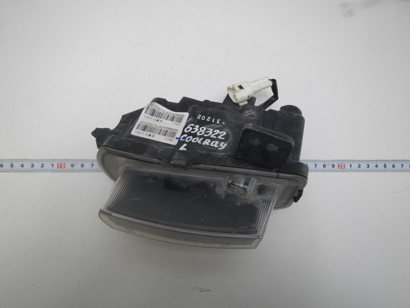 Фара противотуманная левая