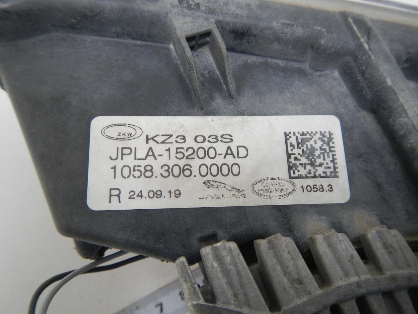 Фара противотуманная правая