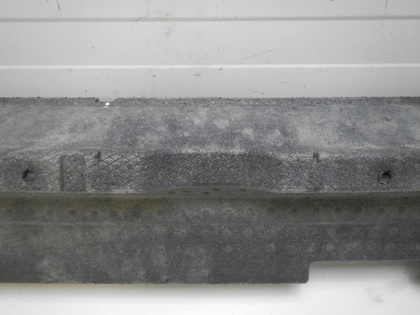 Наполнитель переднего бампера