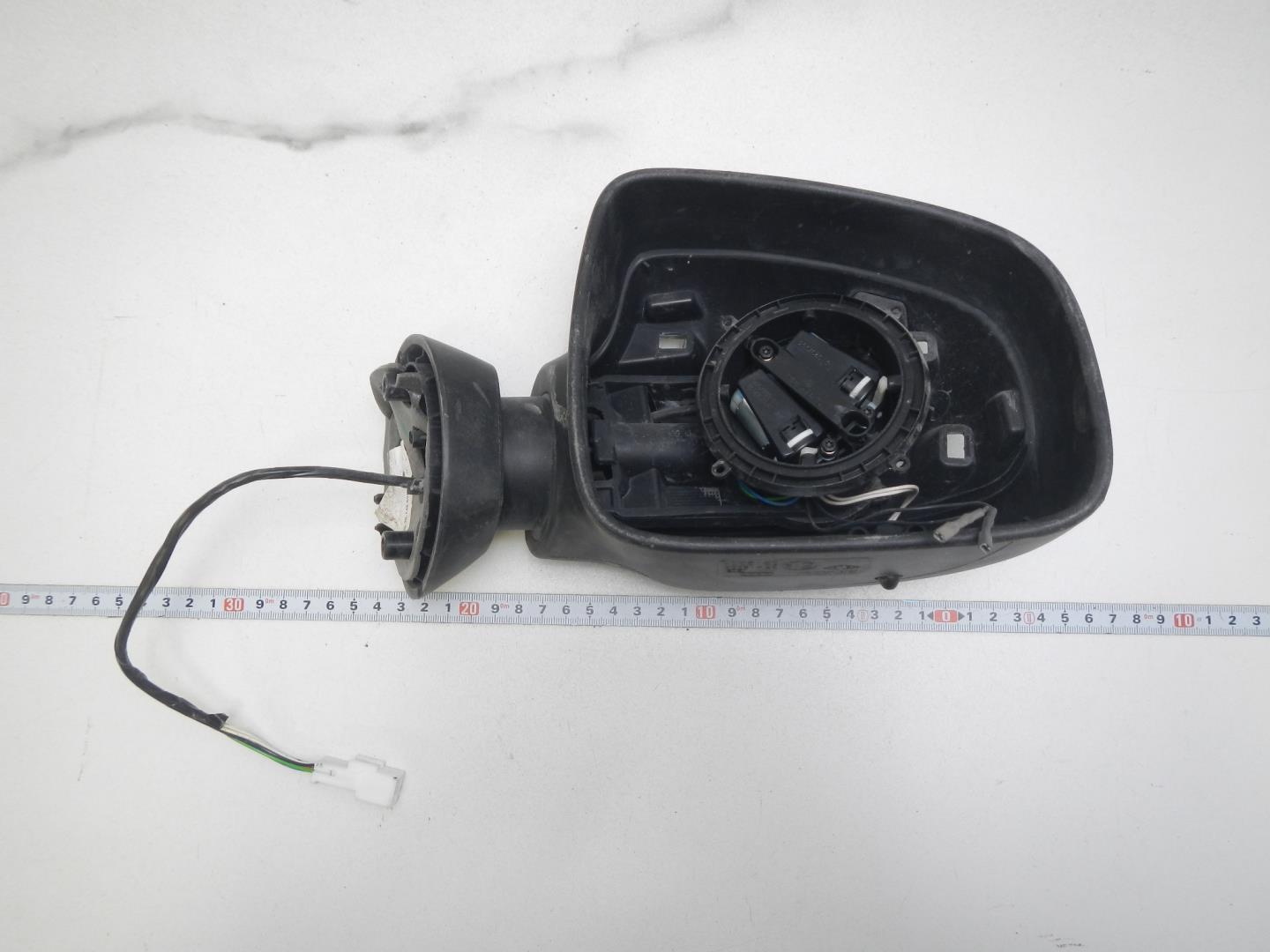 Зеркало правое электрическое