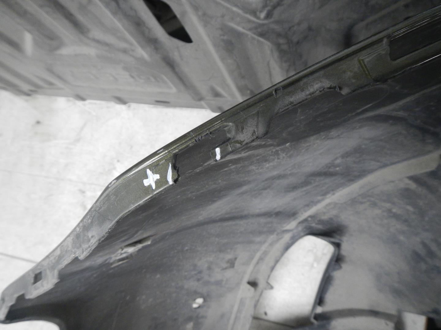 Бампер задний