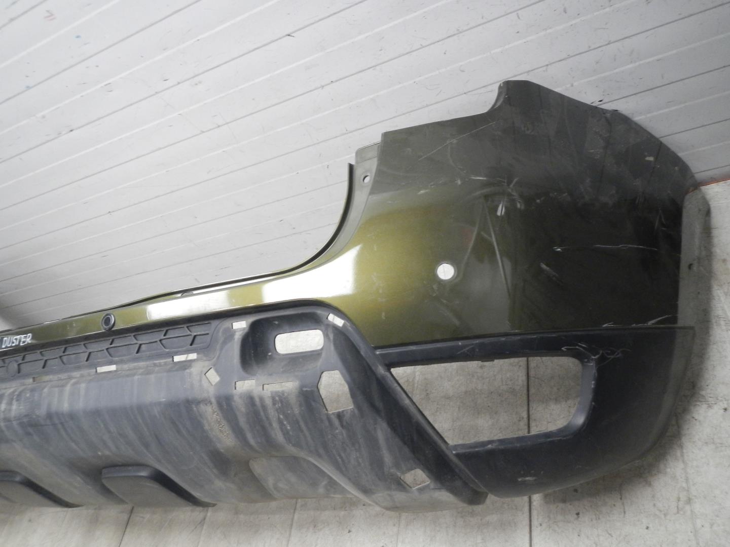 Бампер задний