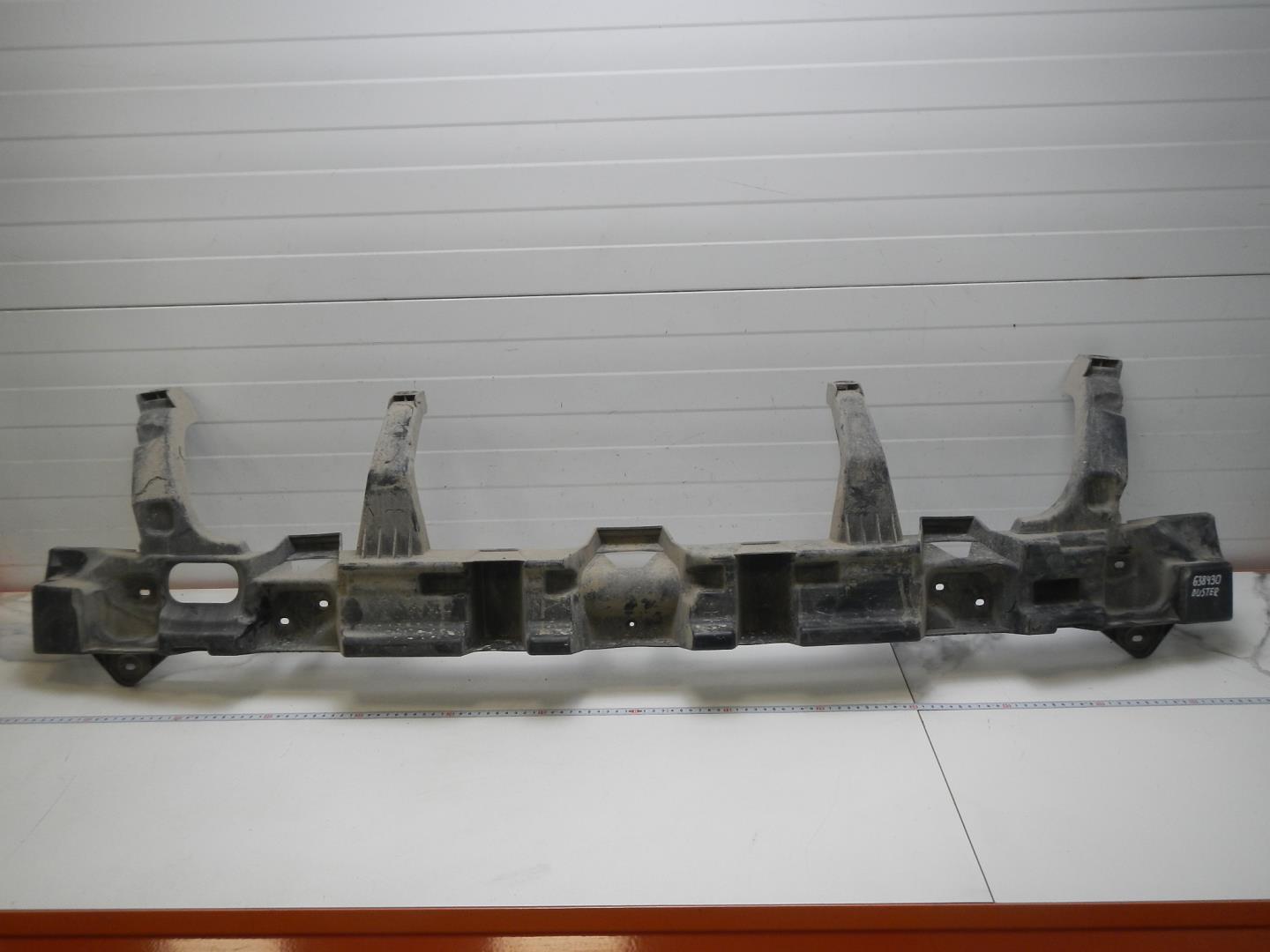 Усилитель заднего бампера