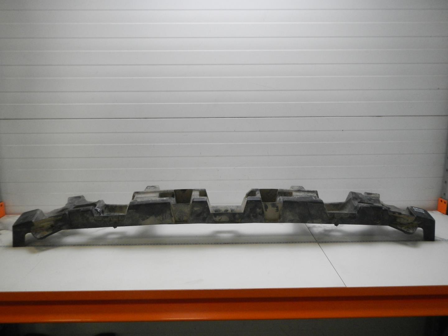 Усилитель заднего бампера