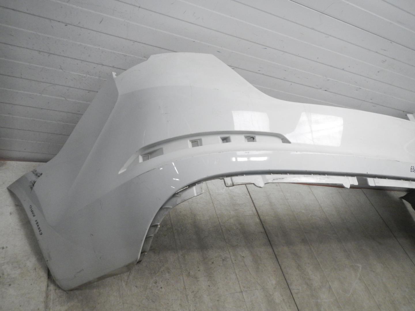 Бампер задний