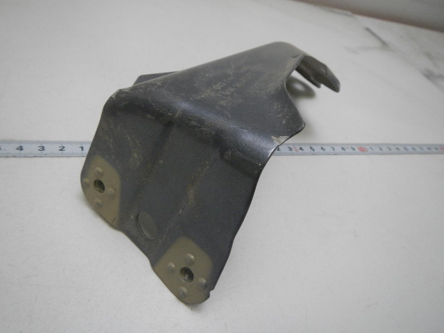 Кронштейн крепления крыла