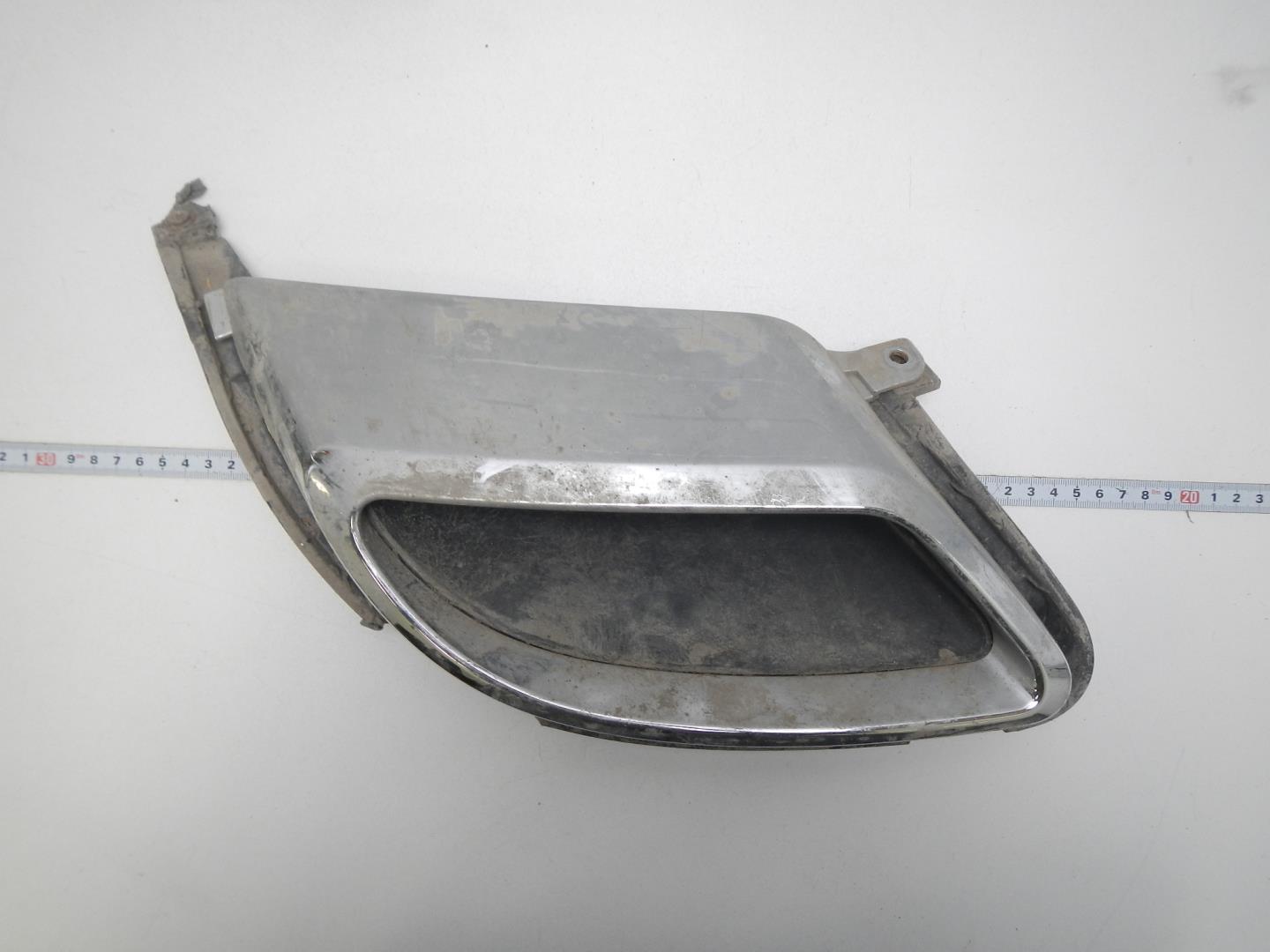 Накладка заднего бампера правая