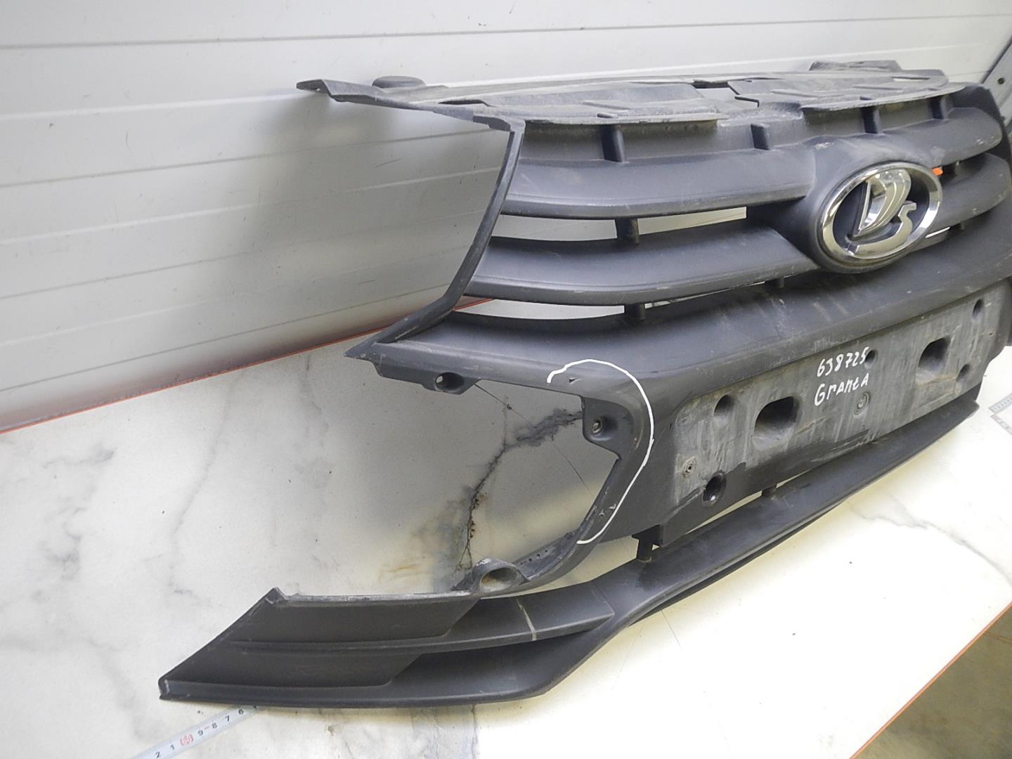 Решетка радиатора