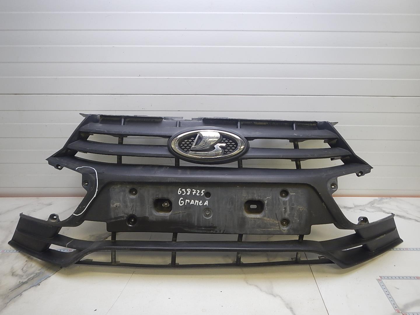 Решетка радиатора