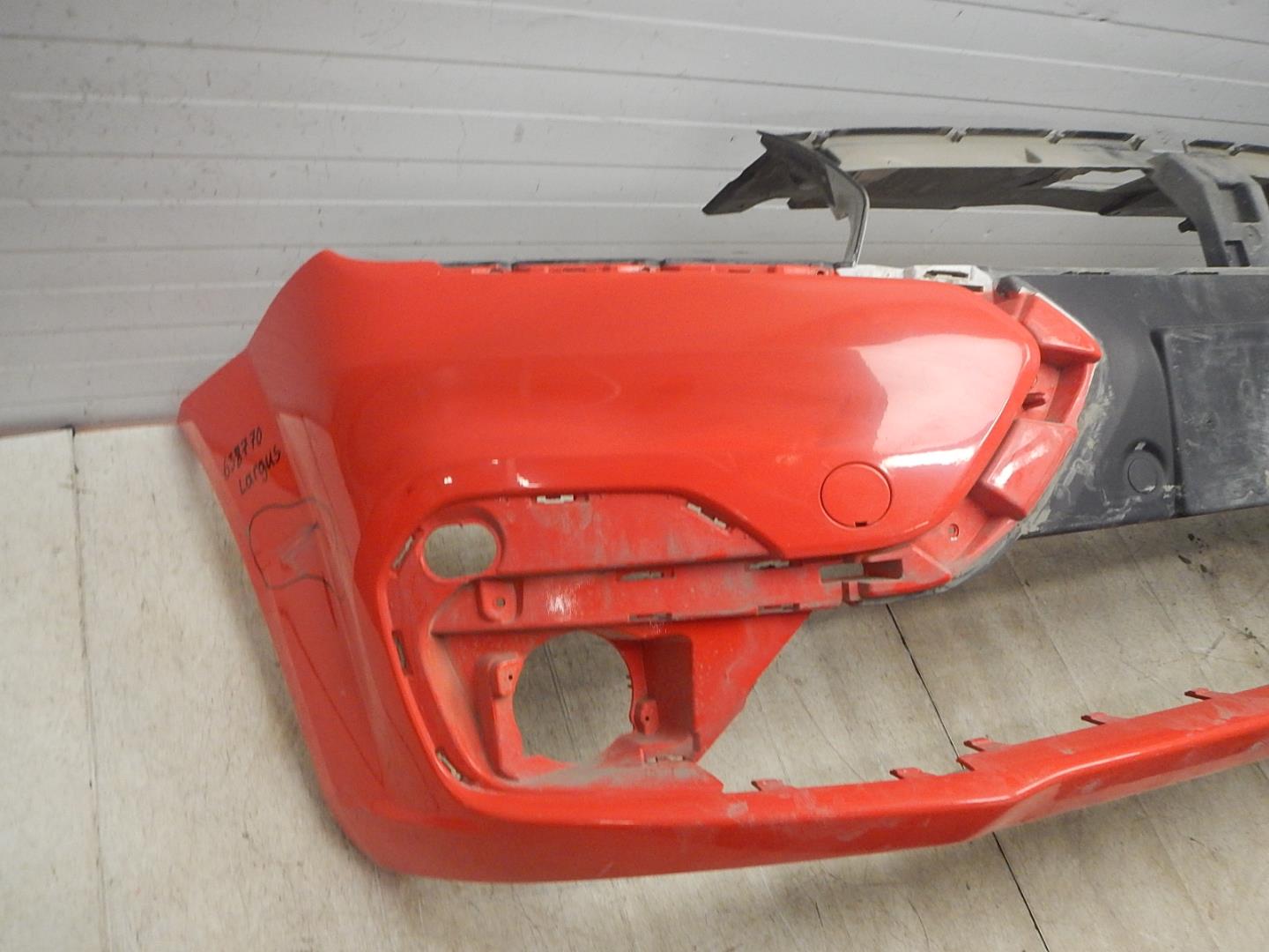 Бампер передний