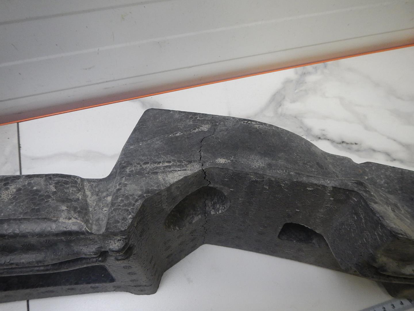 Наполнитель переднего бампера