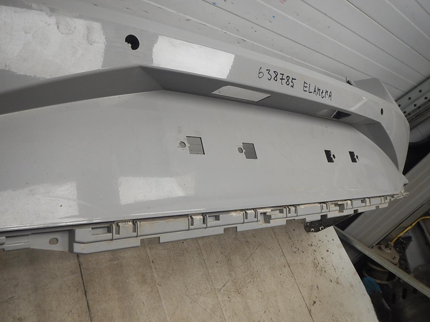 Бампер задний