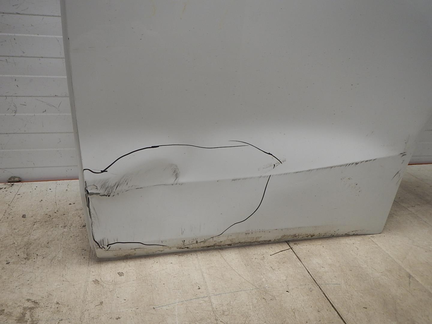 Дверь задняя левая