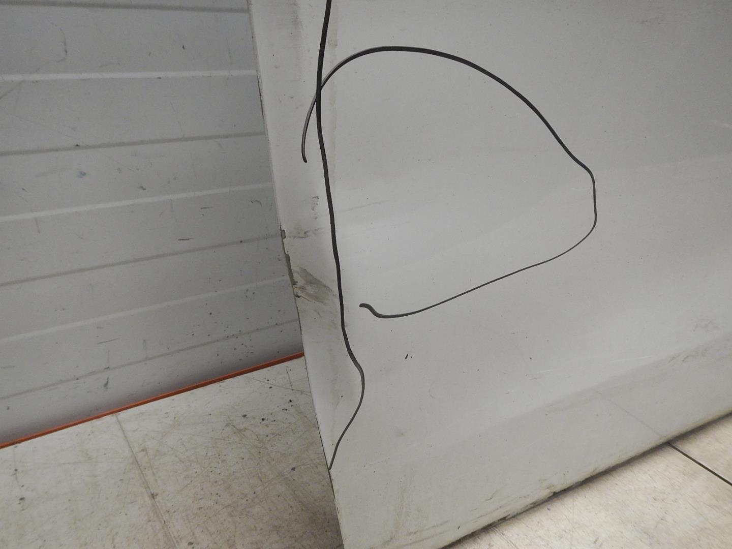 Дверь передняя левая