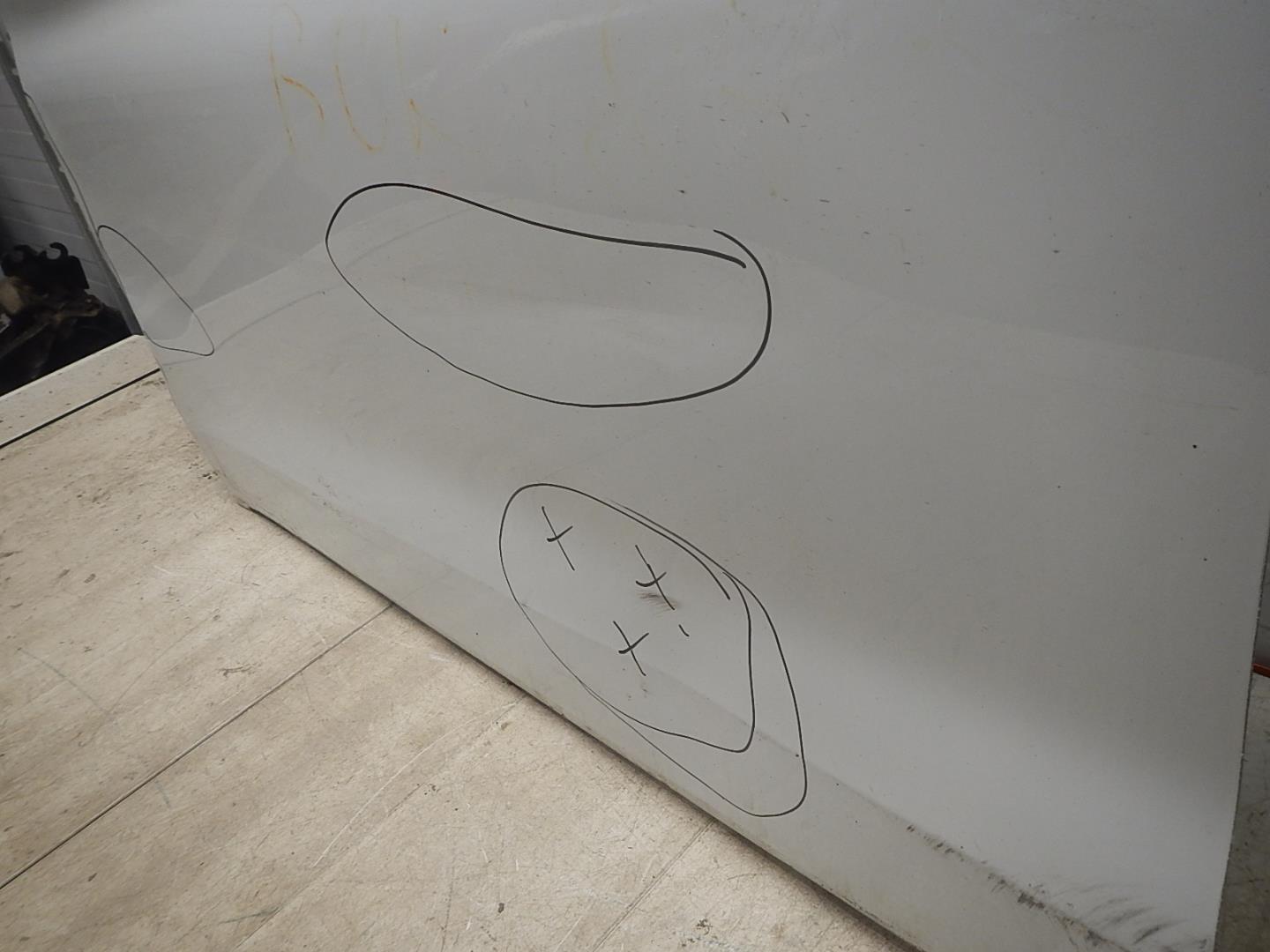 Дверь передняя левая