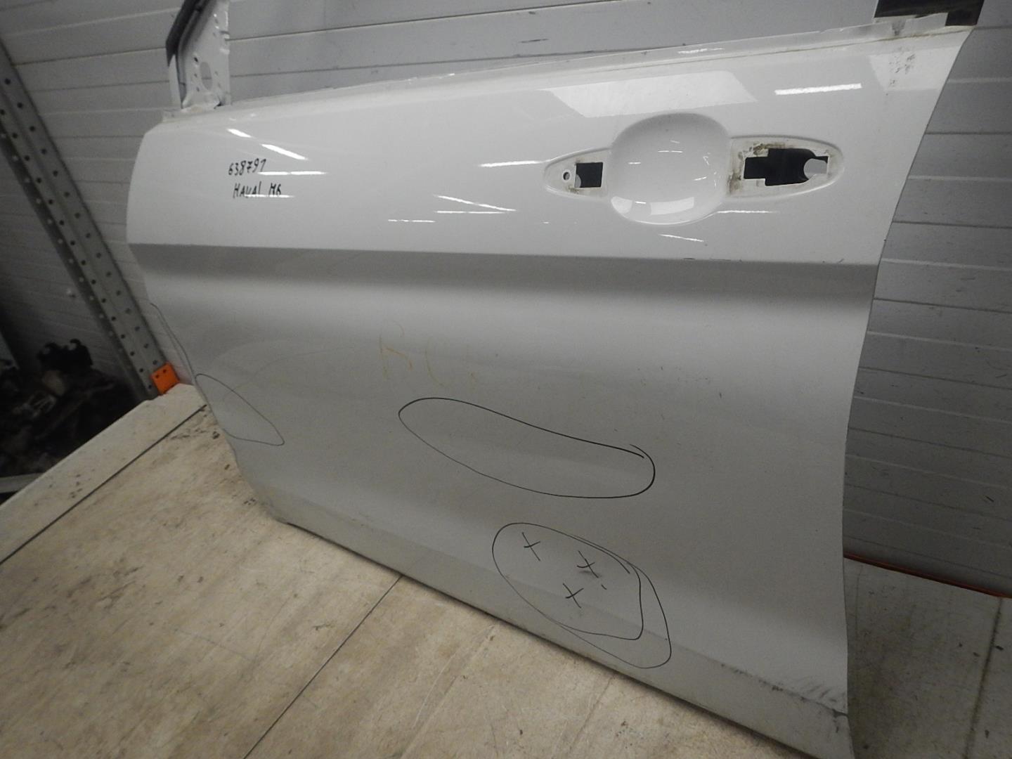 Дверь передняя левая