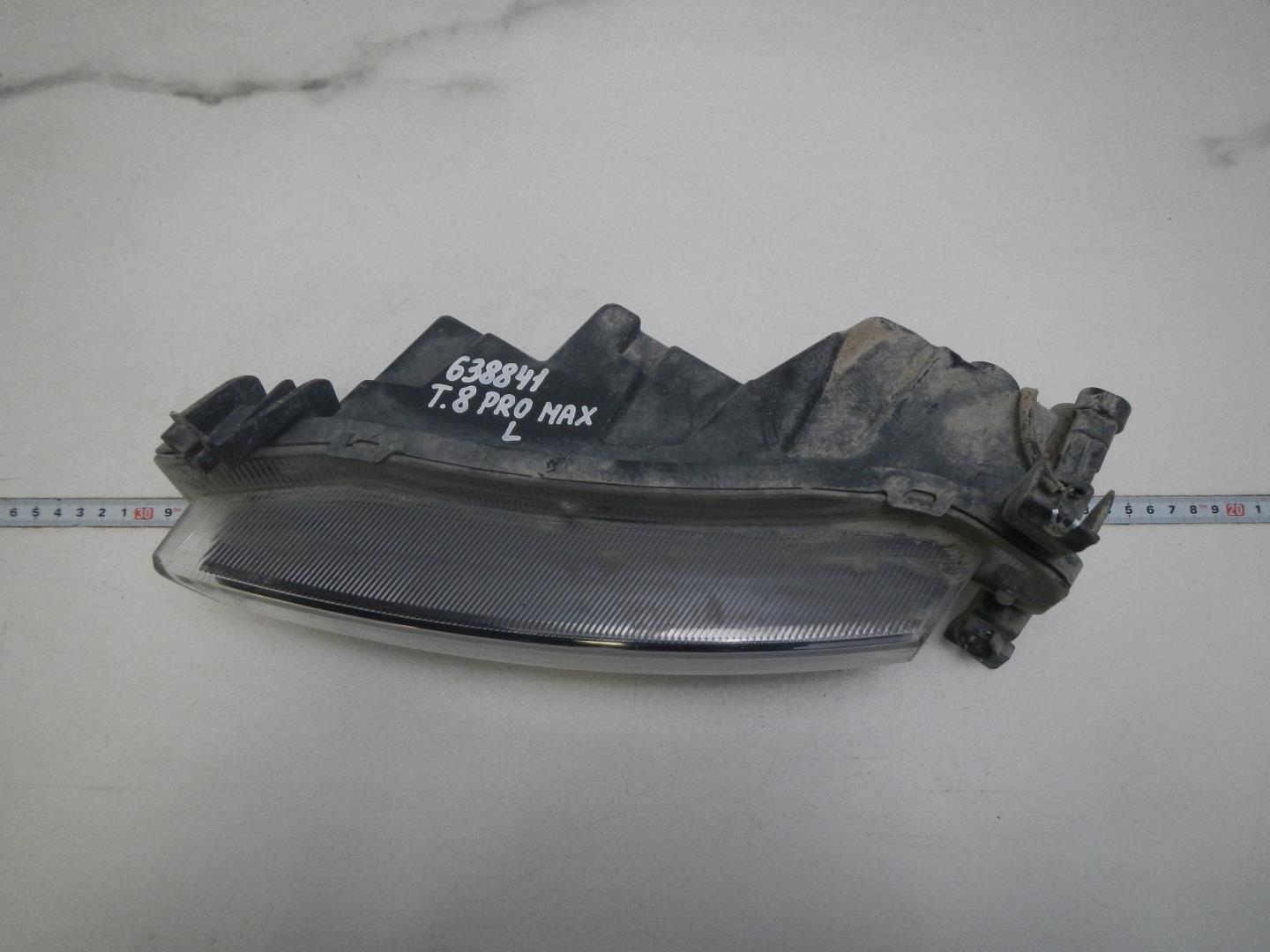 Фара противотуманная левая