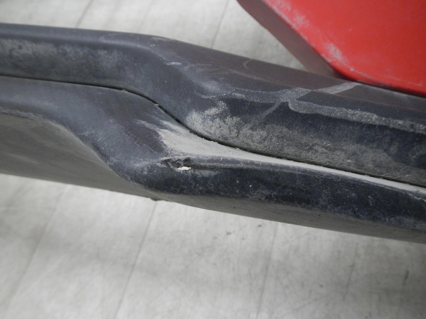 Бампер передний