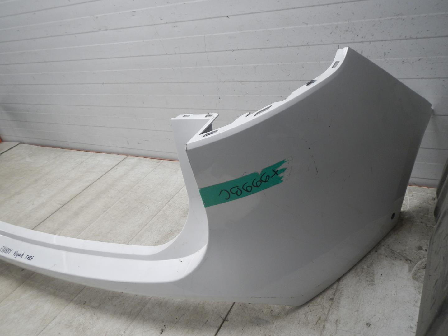 Бампер задний