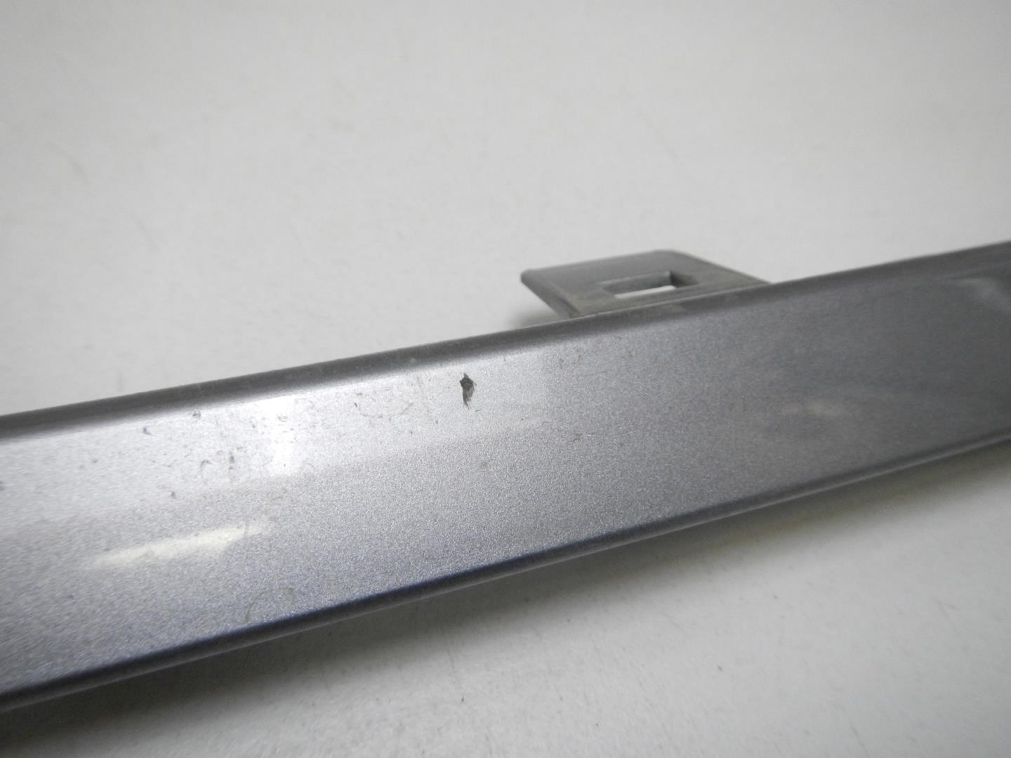 Накладка переднего бампера