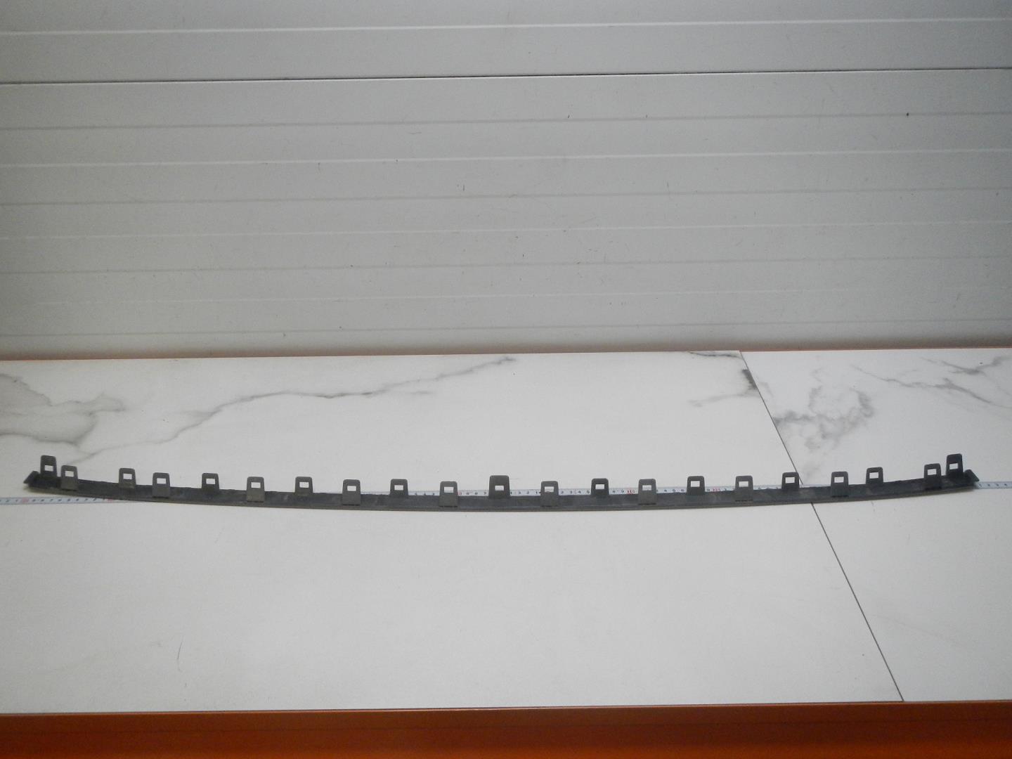 Накладка переднего бампера