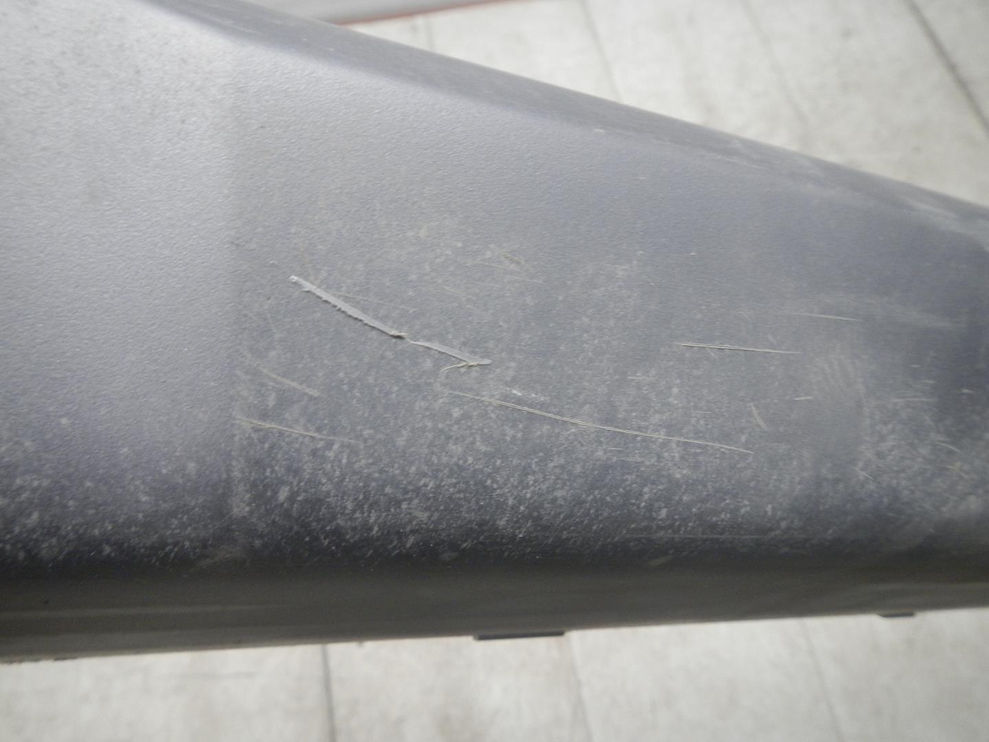 Накладка переднего бампера