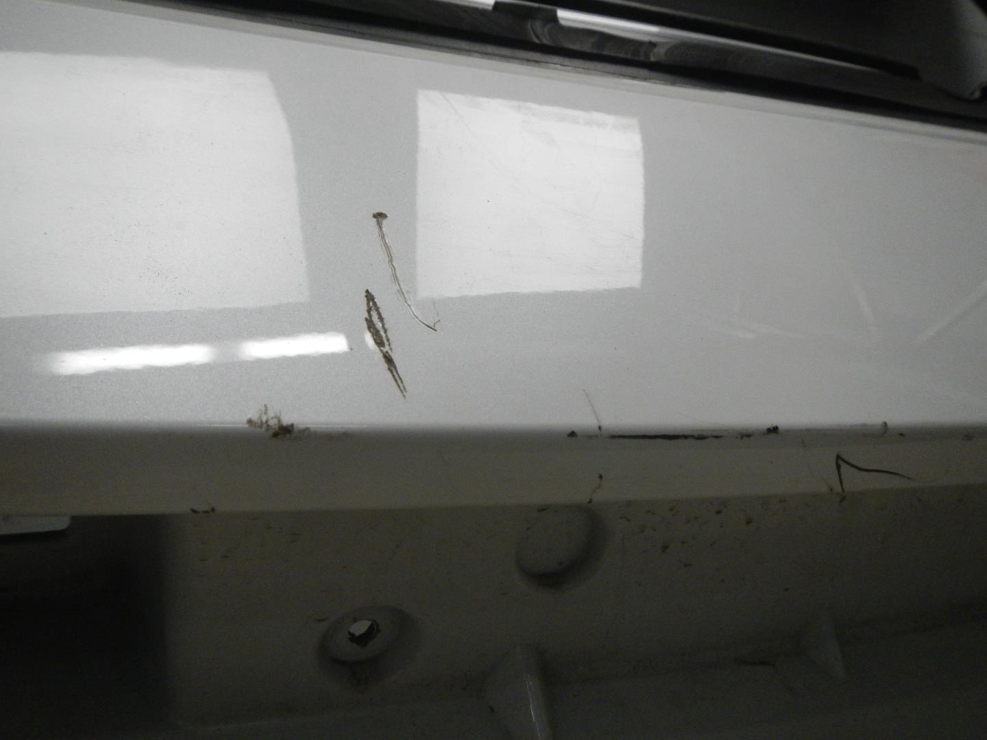 Дверь багажника