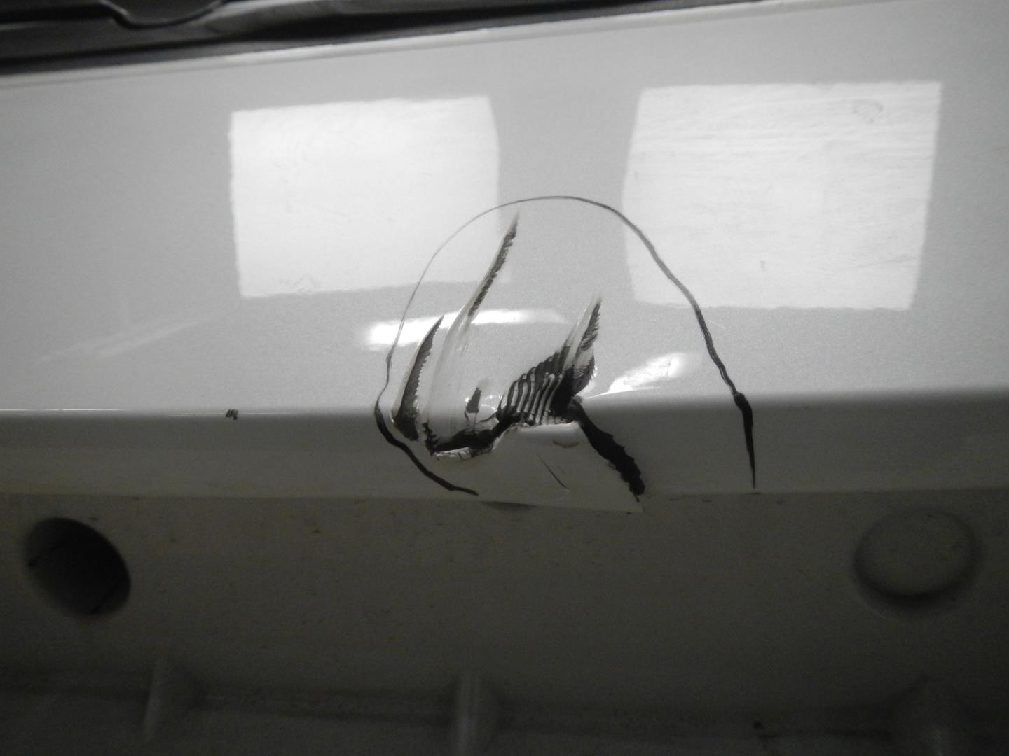 Дверь багажника