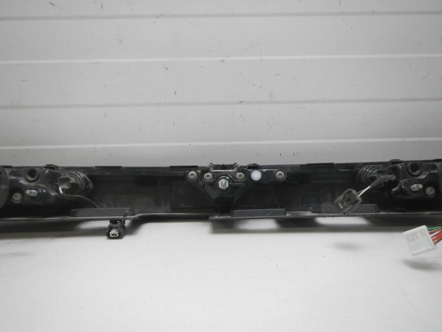 Фонарь задний (стоп сигнал)