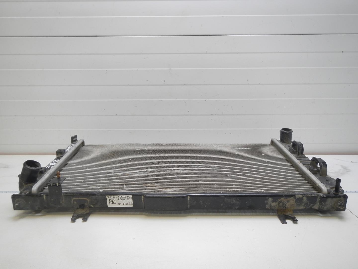 Радиатор охлаждения двигателя основной