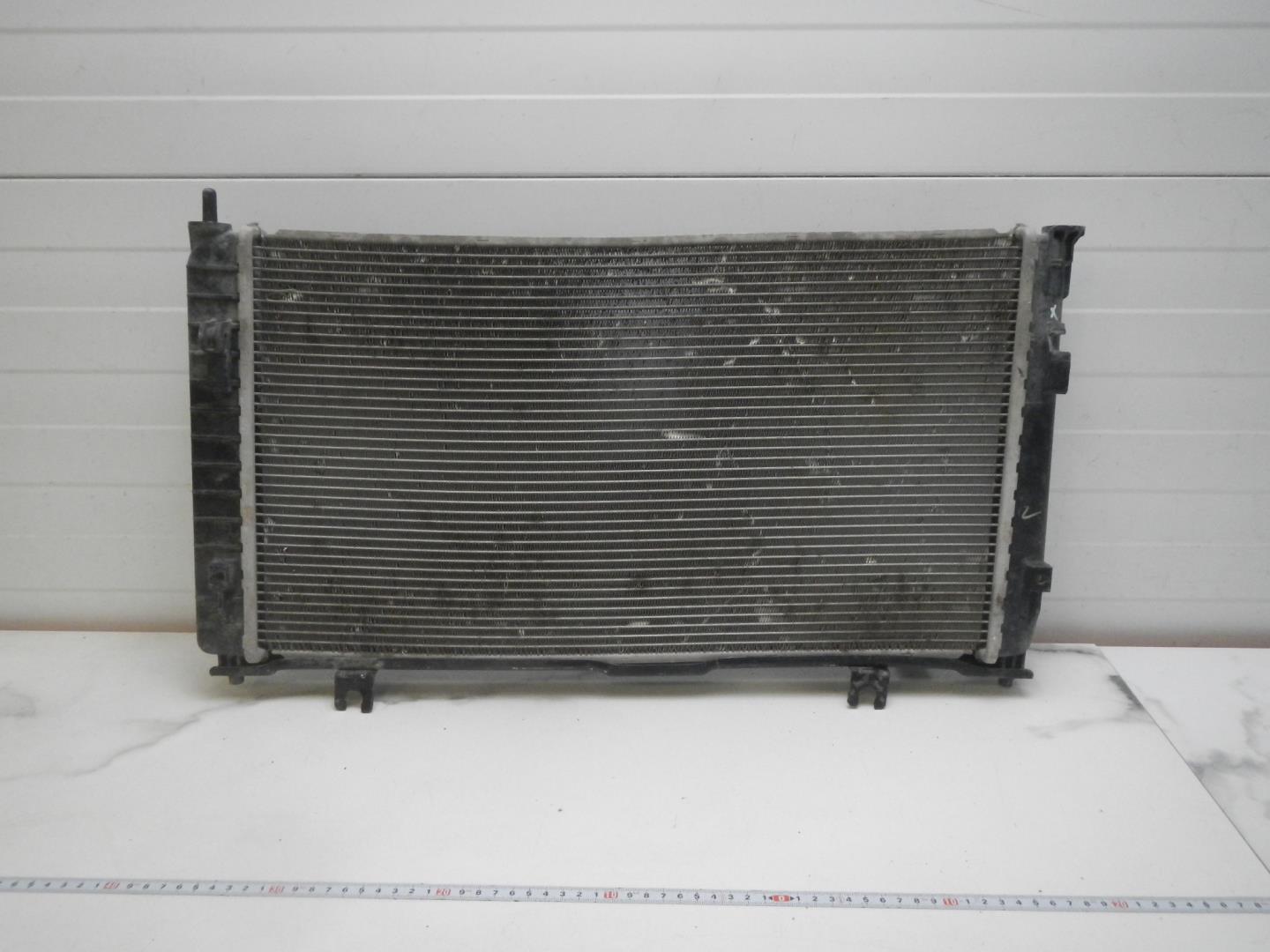 Радиатор охлаждения двигателя основной