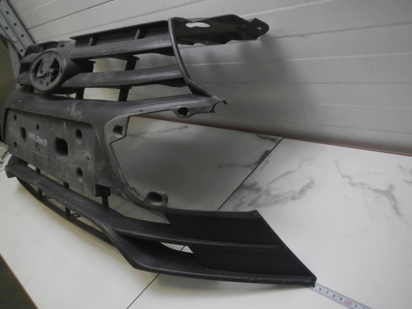 Решетка радиатора