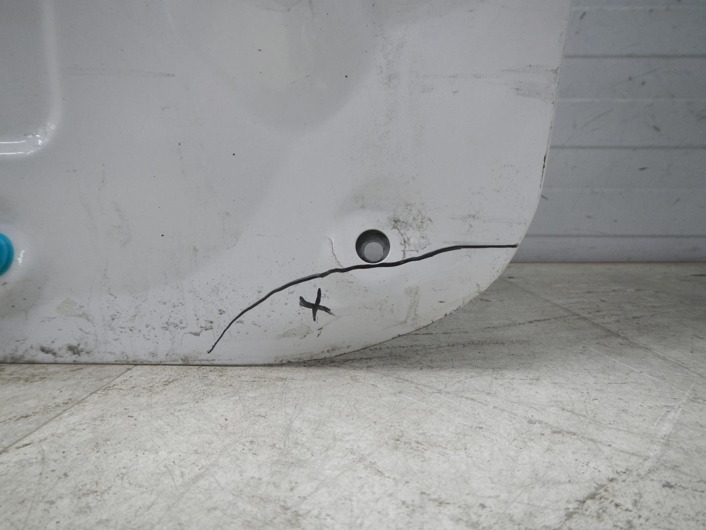 Дверь задняя левая