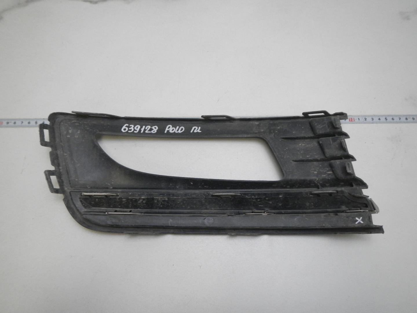 Решетка в бампер левая