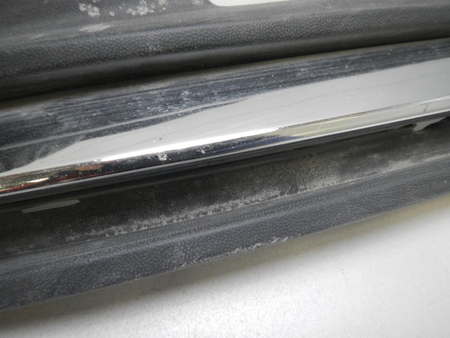 Решетка в бампер левая