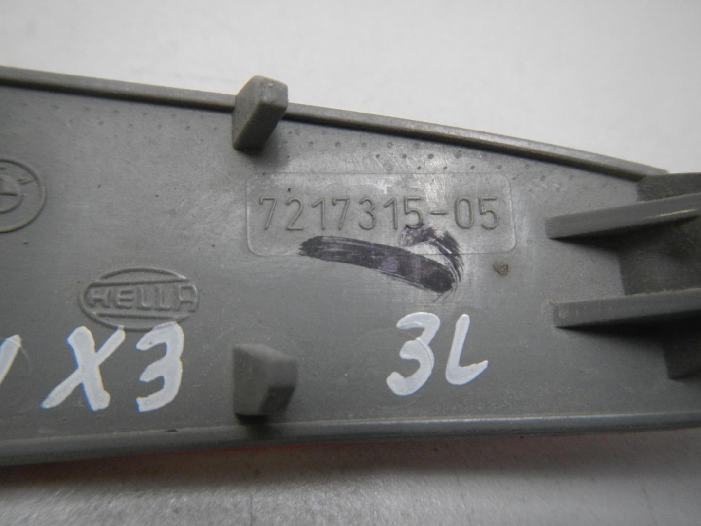 Отражатель в бампер задний левый