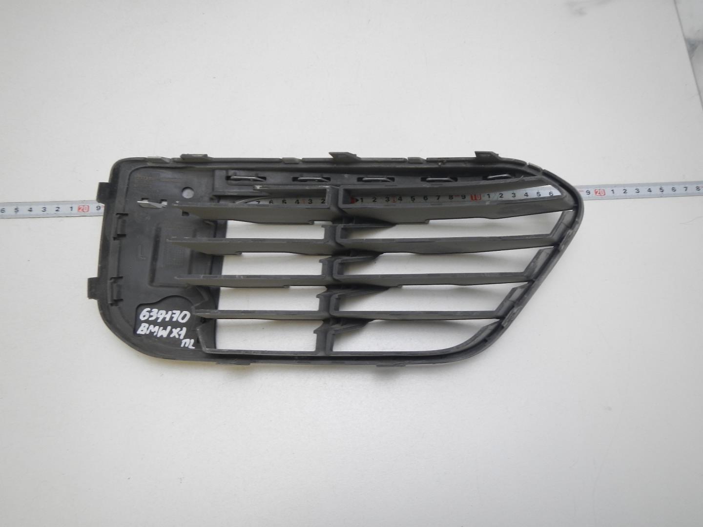 Решетка в бампер левая