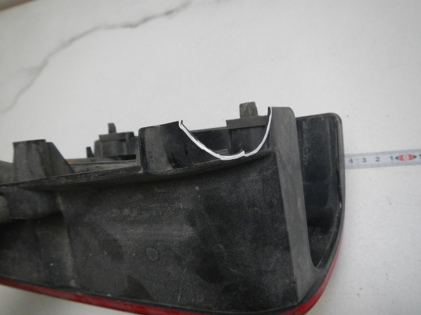 Фонарь задний правый